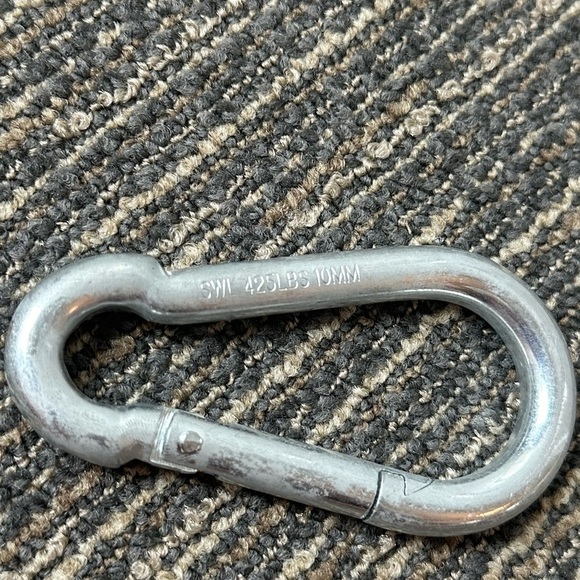 Rope 3/8 inch x 100 ft Braided Red Polypropylene Rope / Hook / 1-1/4" Pulley x2 - Picture 7 of 13